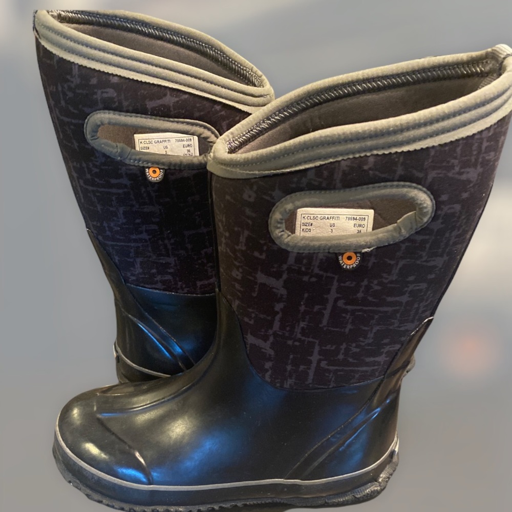 Big Kids Bog Boots Size 3